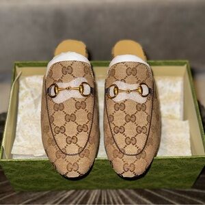 Women’s Gucci Princeton Loafers FOR SALE!